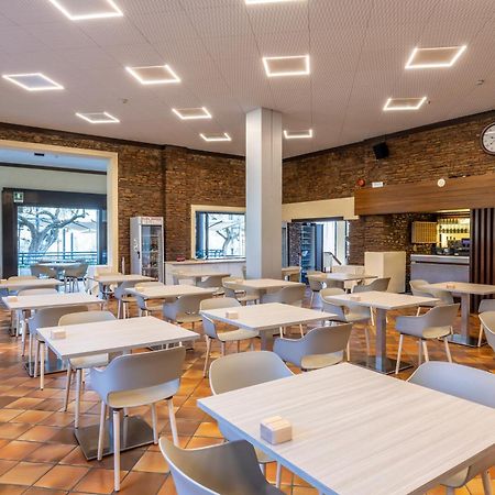 Appartamento Ideal Sirmione Bagian luar foto