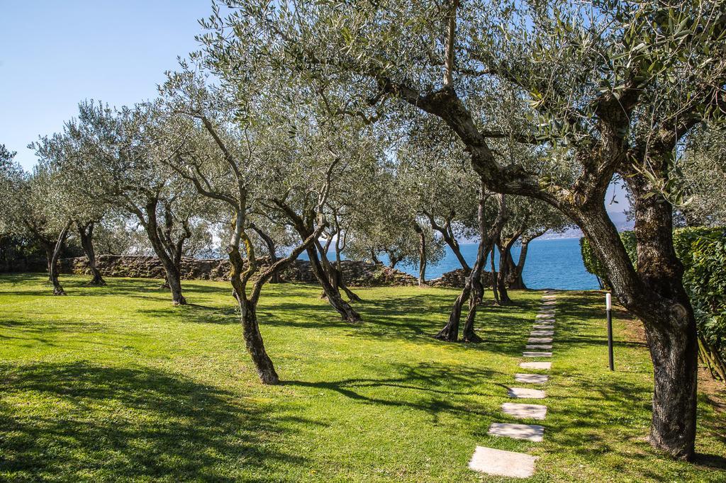 Appartamento Ideal Sirmione Bagian luar foto