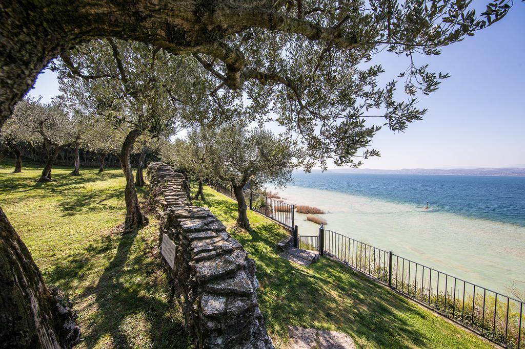Appartamento Ideal Sirmione Bagian luar foto